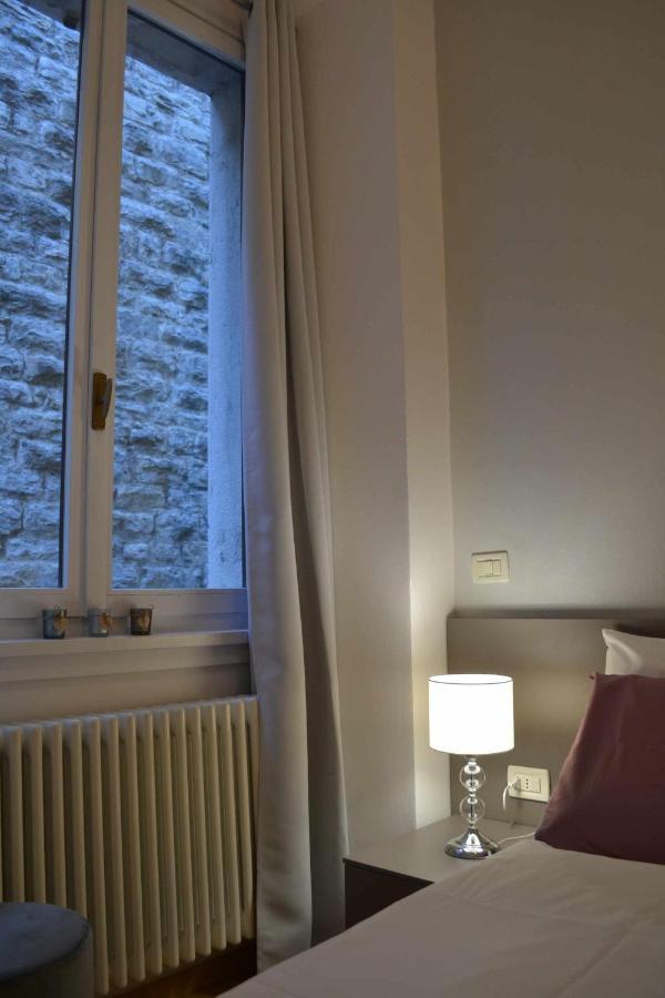 Lantica Torre Daire Riva del Garda Dış mekan fotoğraf
